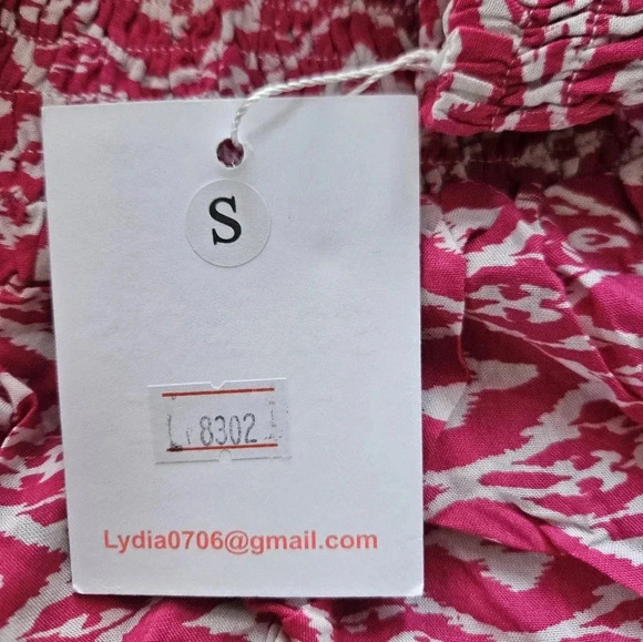 NWT geometric tribal print pink and white lightweight shorts elastic waist - Picture 7 of 7